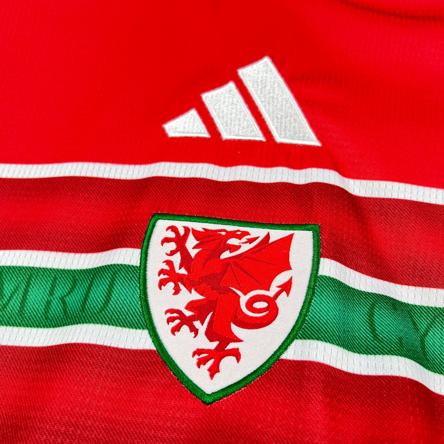 Wales home kit 2026